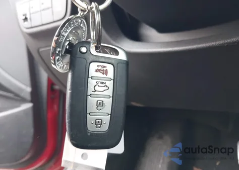 2012 Hyundai Veloster Base W/Red/Black z USA, uszkodzony, nr VIN KMHTC6AD0CU048101